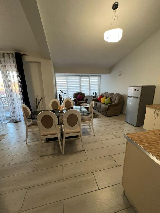 Shkodra Duplex Apartment Esterno foto