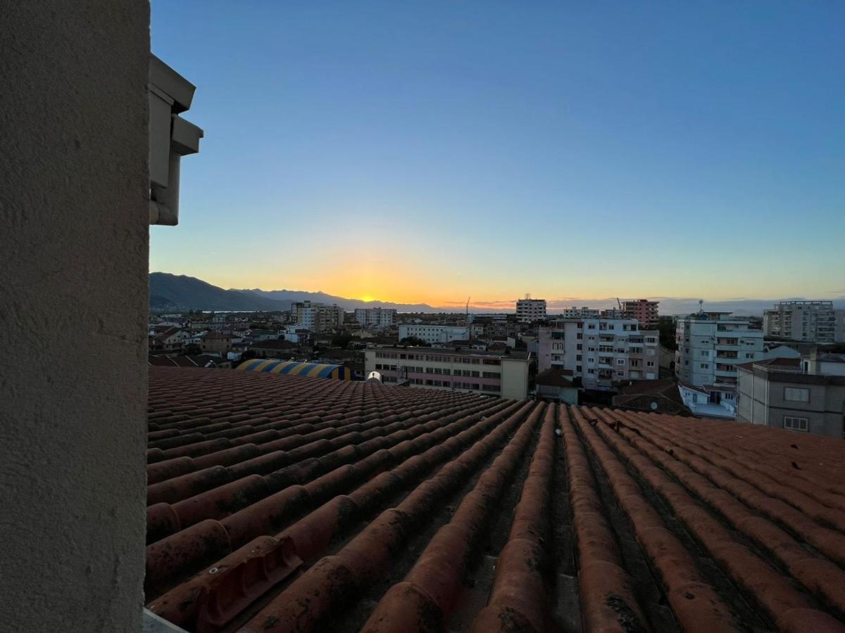Shkodra Duplex Apartment Esterno foto