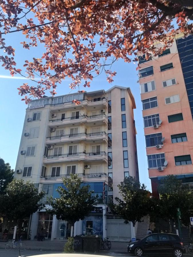 Shkodra Duplex Apartment Esterno foto